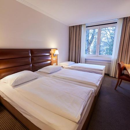 Hotel Bredeney Essen Esterno foto
